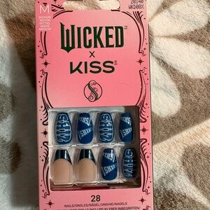 4/$12 - Wicked x Kiss Blue and White Shiz Press-On Nails